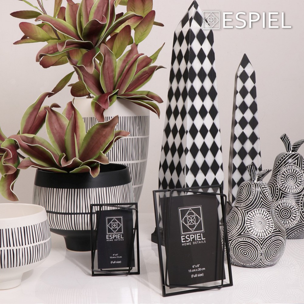 Espiel ΦΙΓΟΥΡΑ ΑΧΛΑΔΙ ΠΟΛΥΡΕΣ. ΜΑΥΡΟ-ΛΕΥΚΟ 23ΕΚ